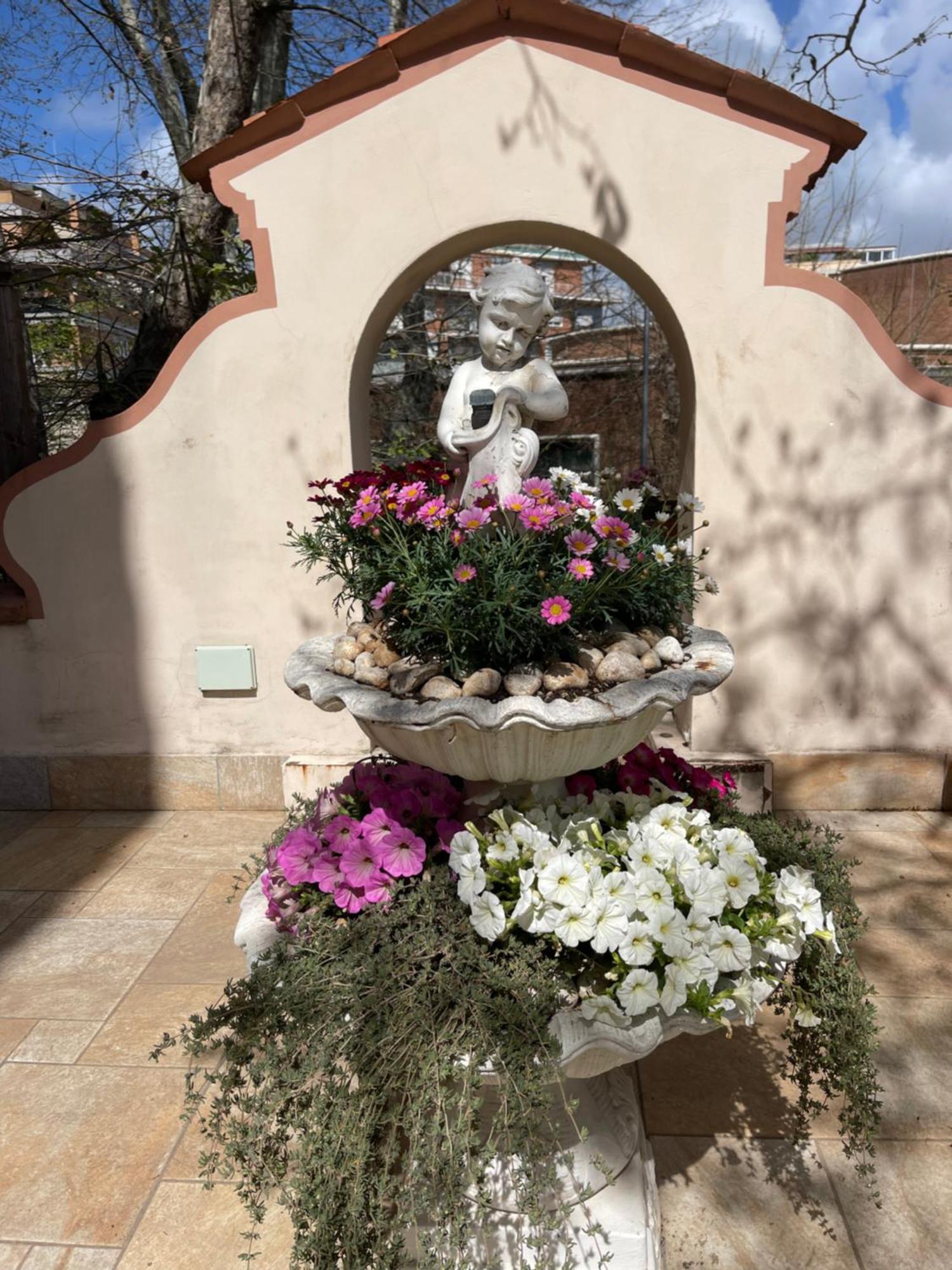 La Tua Casa Nel Centro Di Ostia Villa Exterior photo